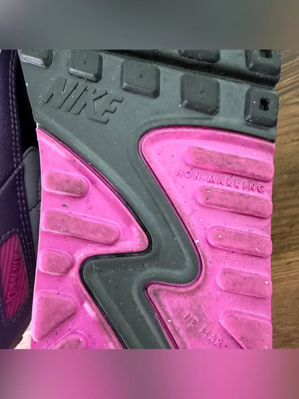 Nike Air Max 90 GS US 5Y Grey Purple Pink Sneakers HF6358-003 Excellent